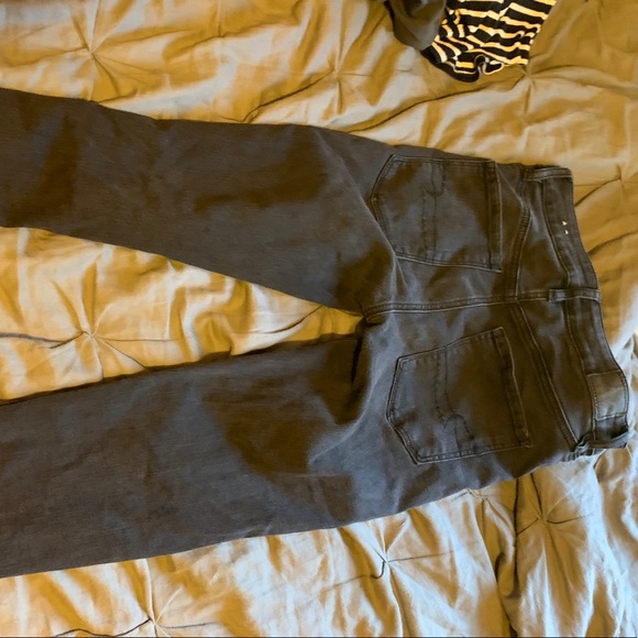 Jeans - Picture 2 of 2